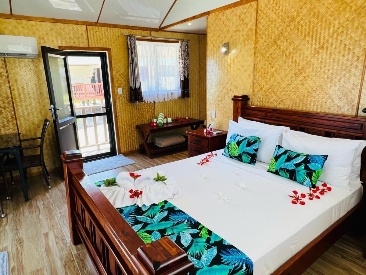 Hôtel Rinos Beach Bungalow à Amuri Extérieur photo